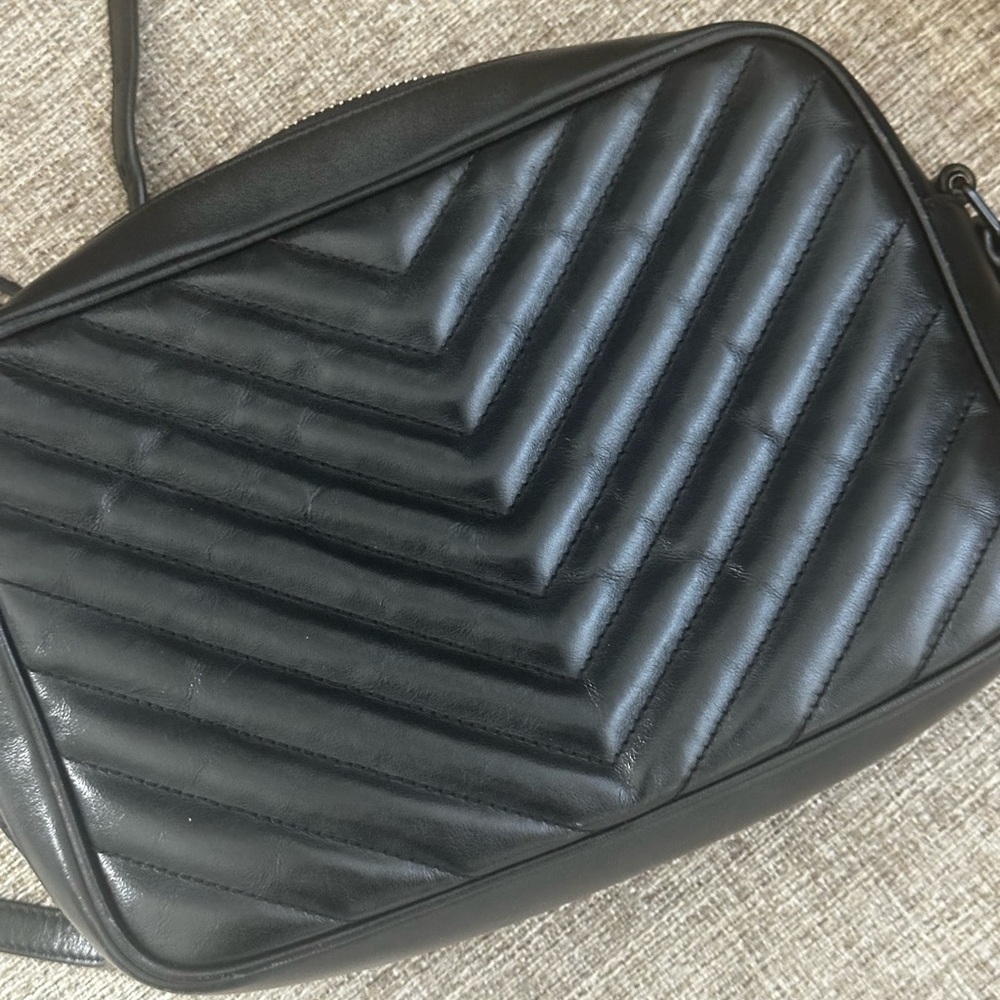 Yves Saint Laurent Black Chevron Leather Lou Camera Monogram Purse Bag YSL - Picture 7 of 13
